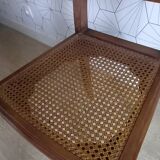 Chaise cannée art déco avec ornements en bronze.