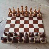 Lardy rollable chess game
