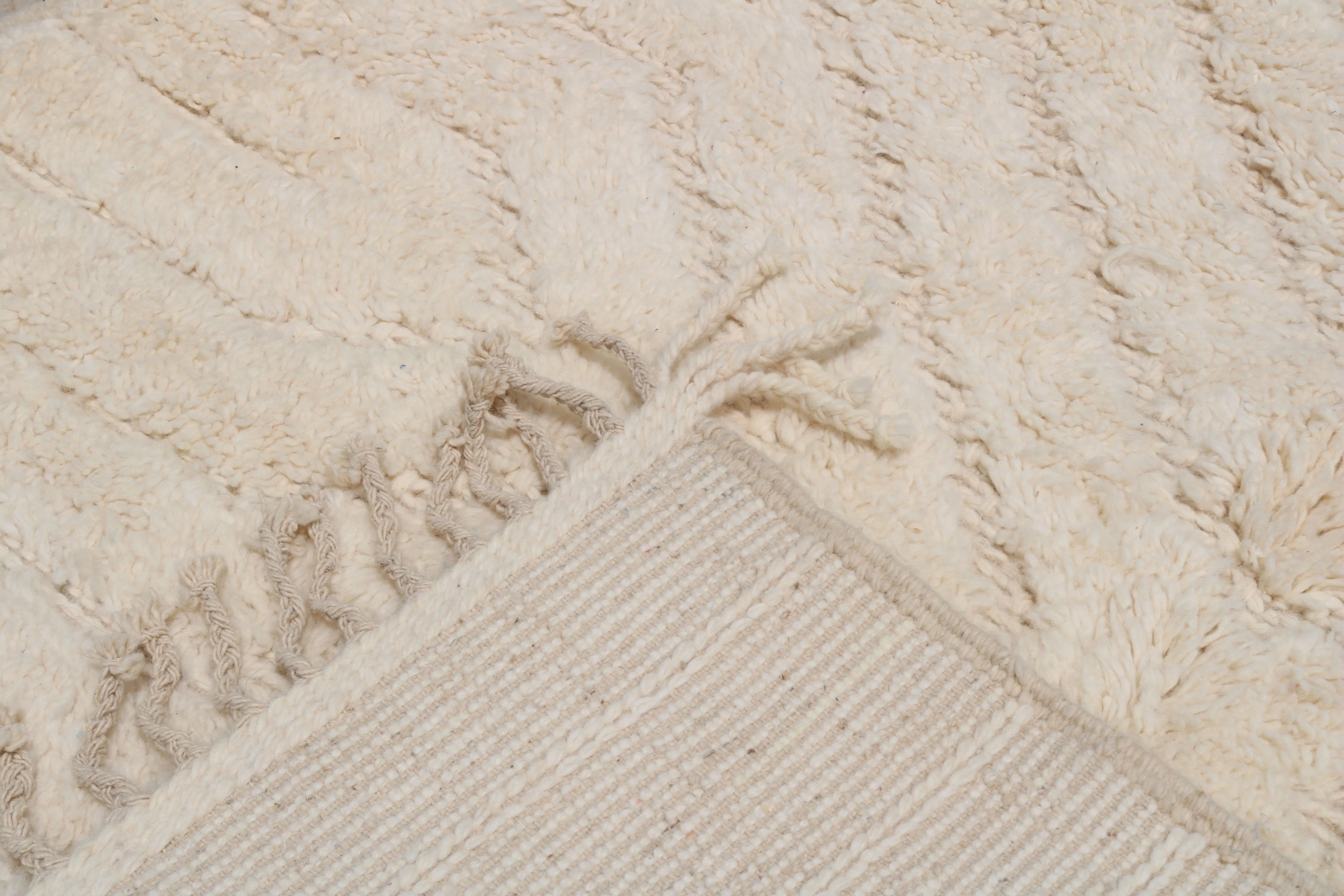 Beni Ouarain rug, 250 x 165 cm - AZ860