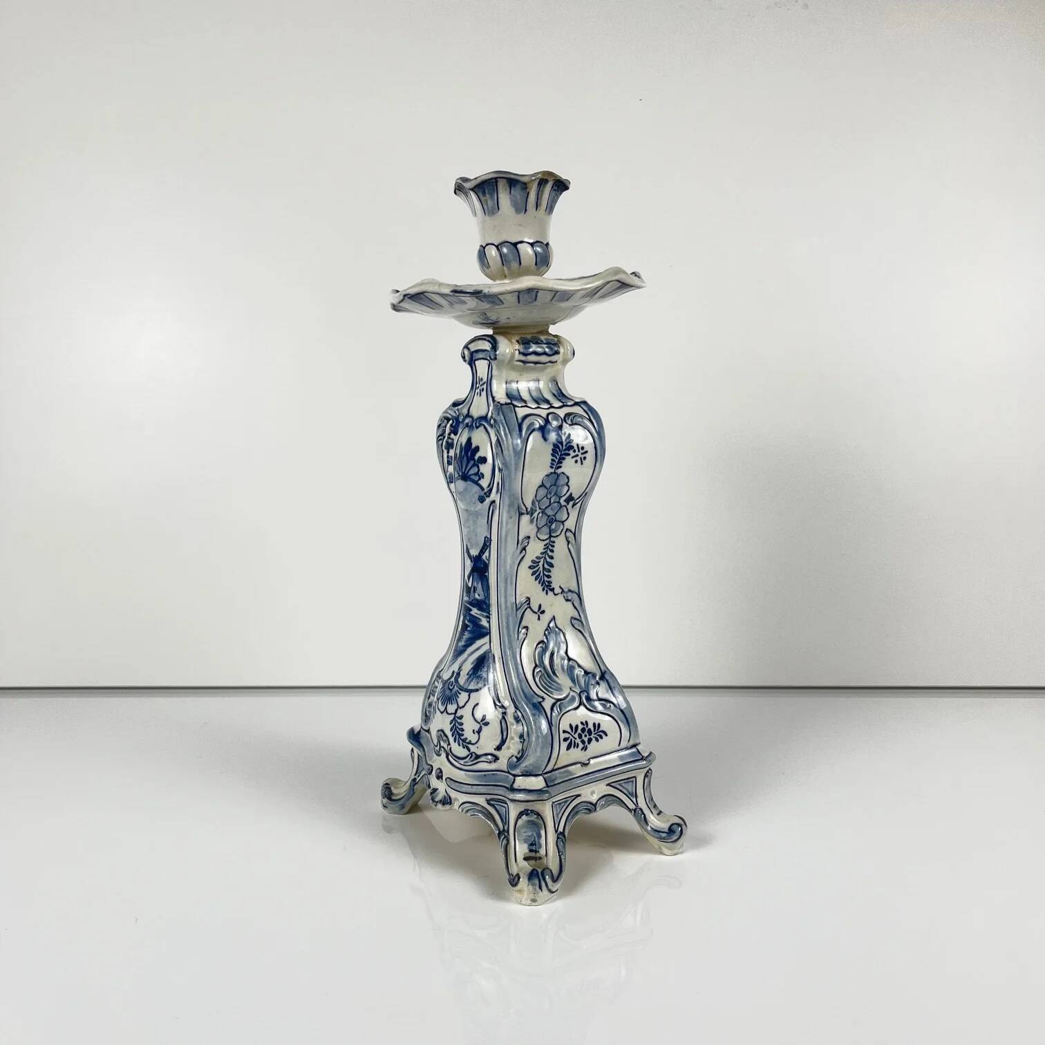 Bougeoir Delft par Royal Bonn, fin XIXe - début XXe