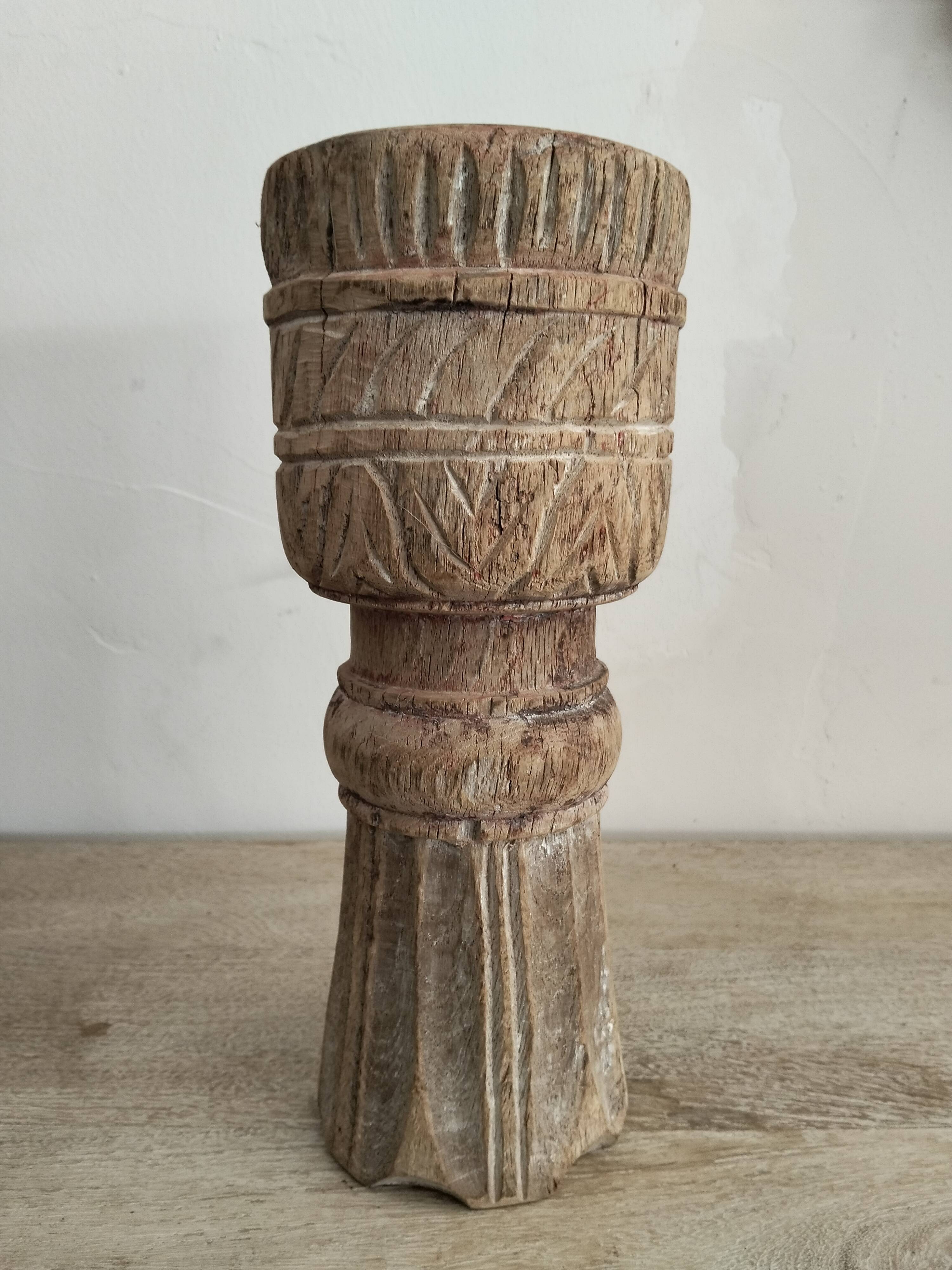 Candle holder