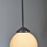 Suspension boule XL Art déco en opaline blanche, France vers 1920