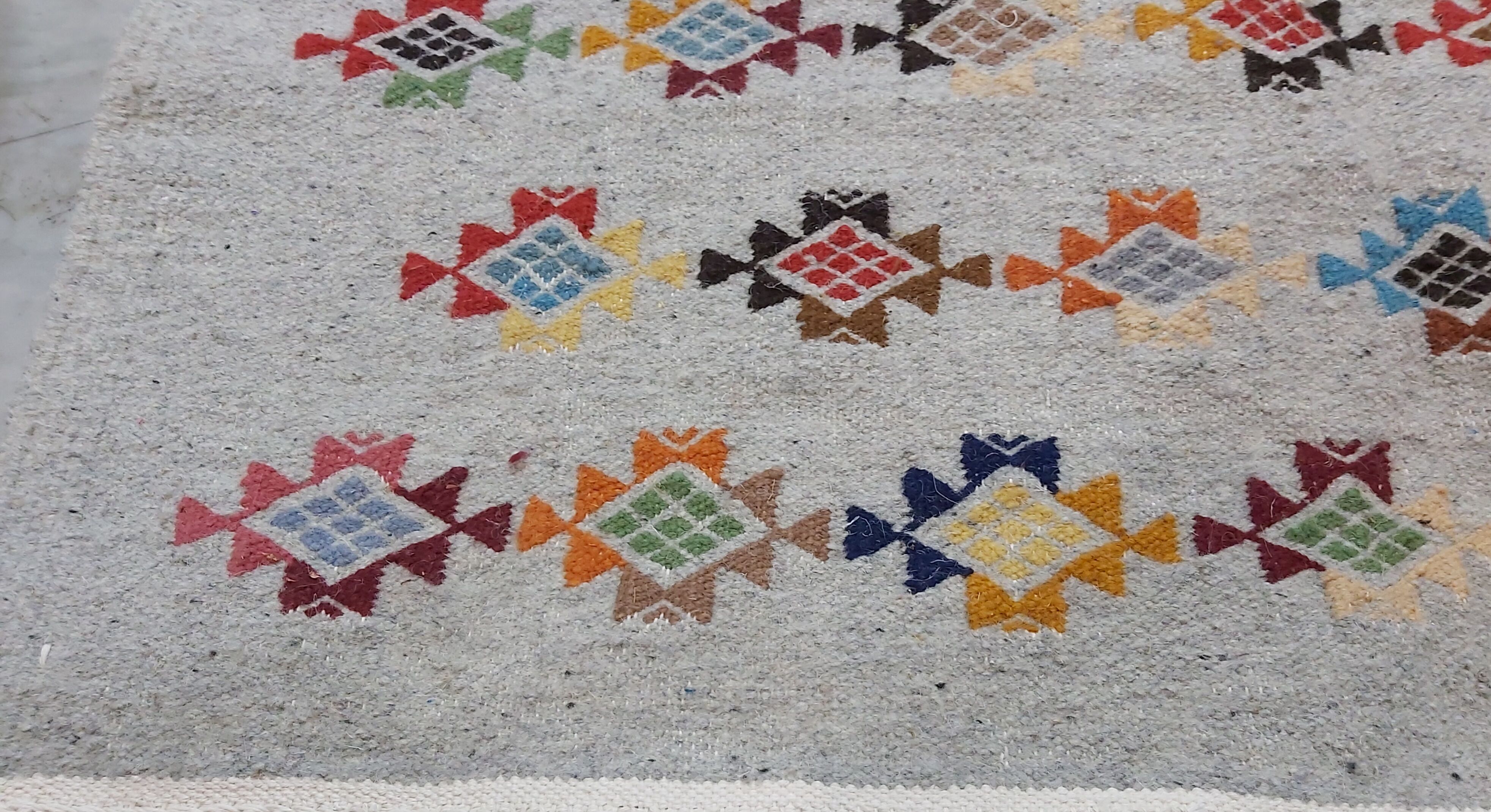 Handmade Berber handmade grey carpet 124x186cm