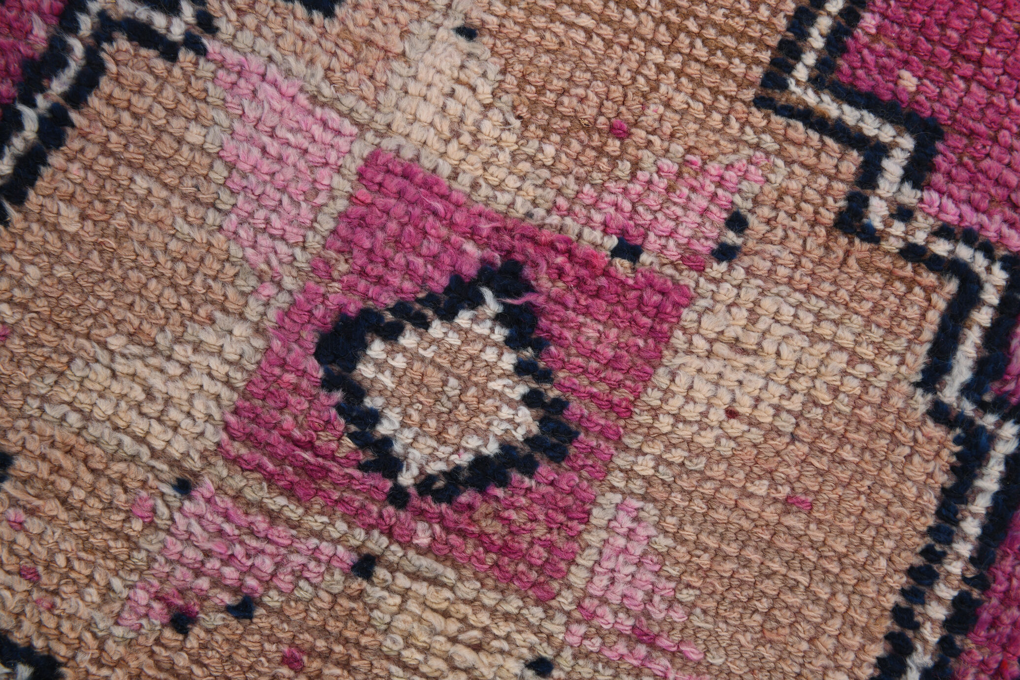 3x10 pastel pink & blue vintage rug