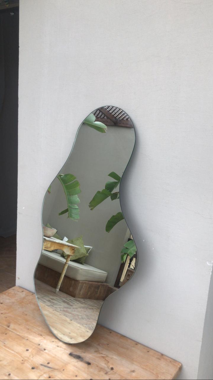 Miroir irrégulier 60x100cm