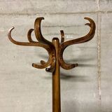 Baumann parrot coat rack