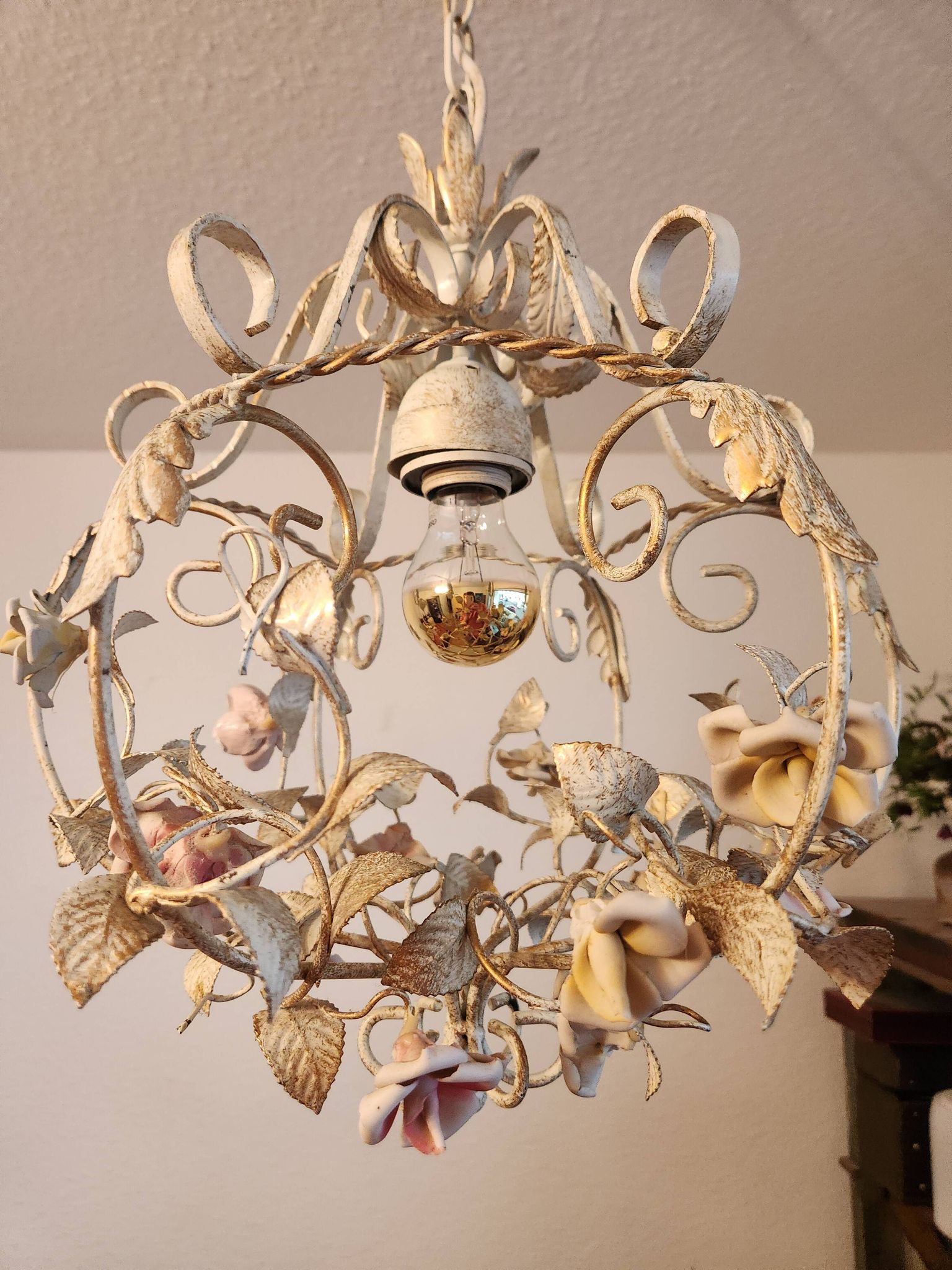 Hand-forged vintage pendant lamp with porcelain roses, Denz Neheim Hüsten