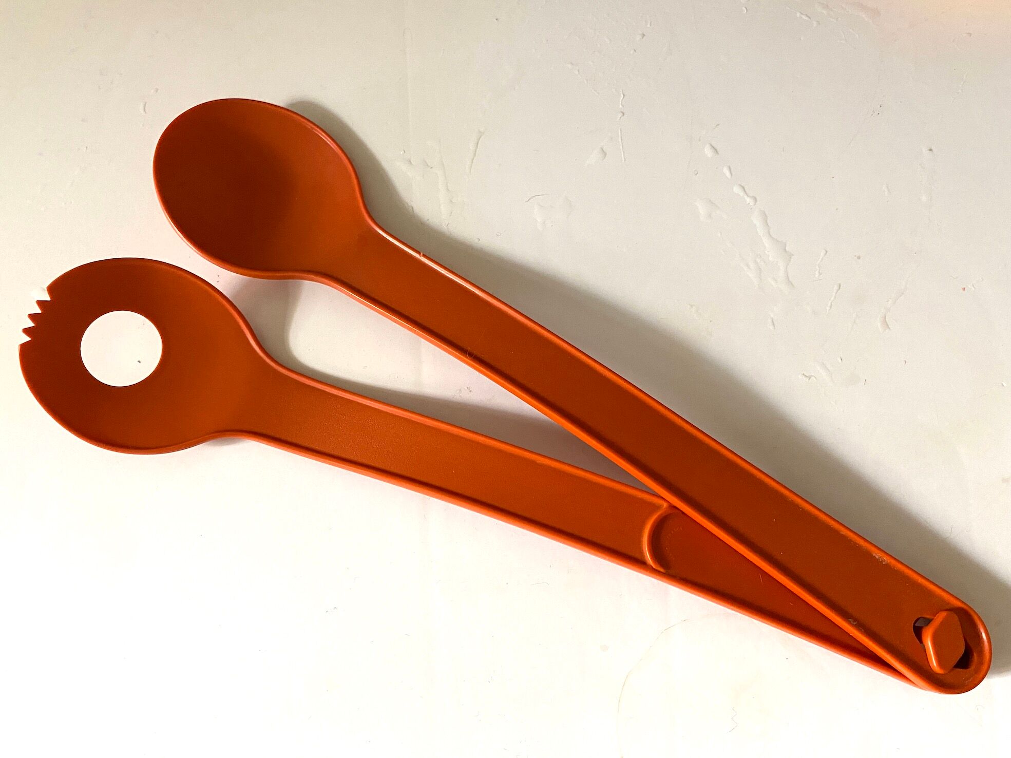 Cutlery or salad clips Tupperware vintage orange 70s