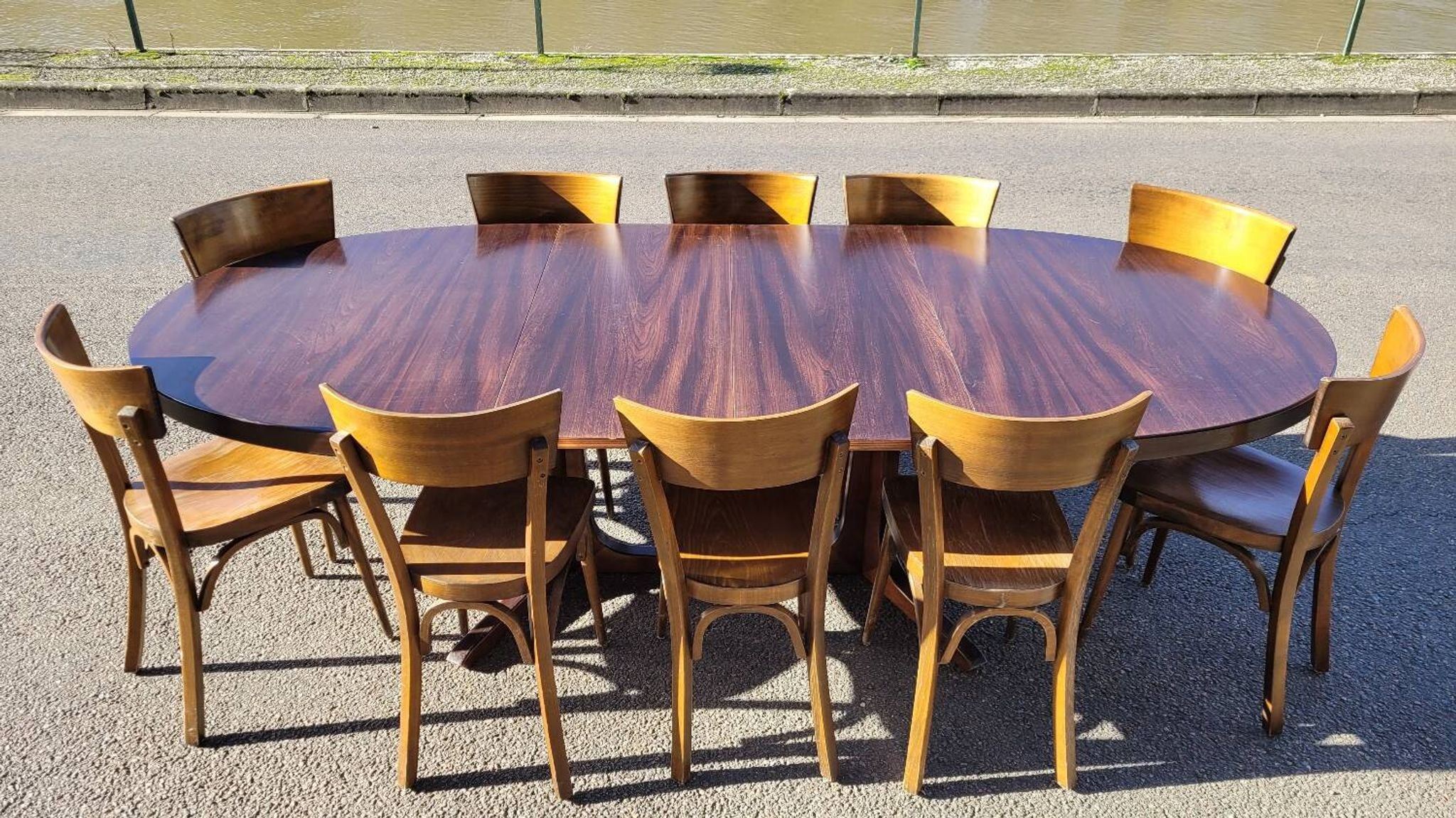 Series of 6 vintage old restaurant bistro chairs - 1950s