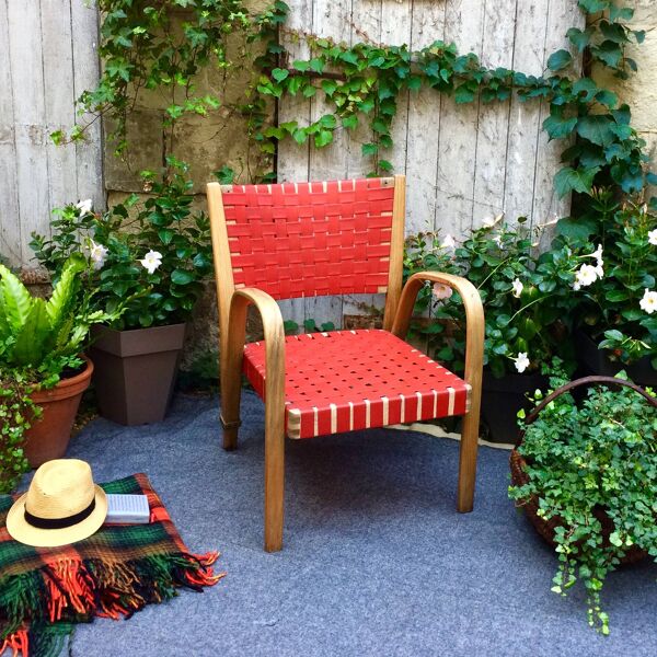 Fauteuil Bow Wood Steiner lamelles rouges