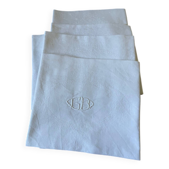 Serviettes de table anciennes