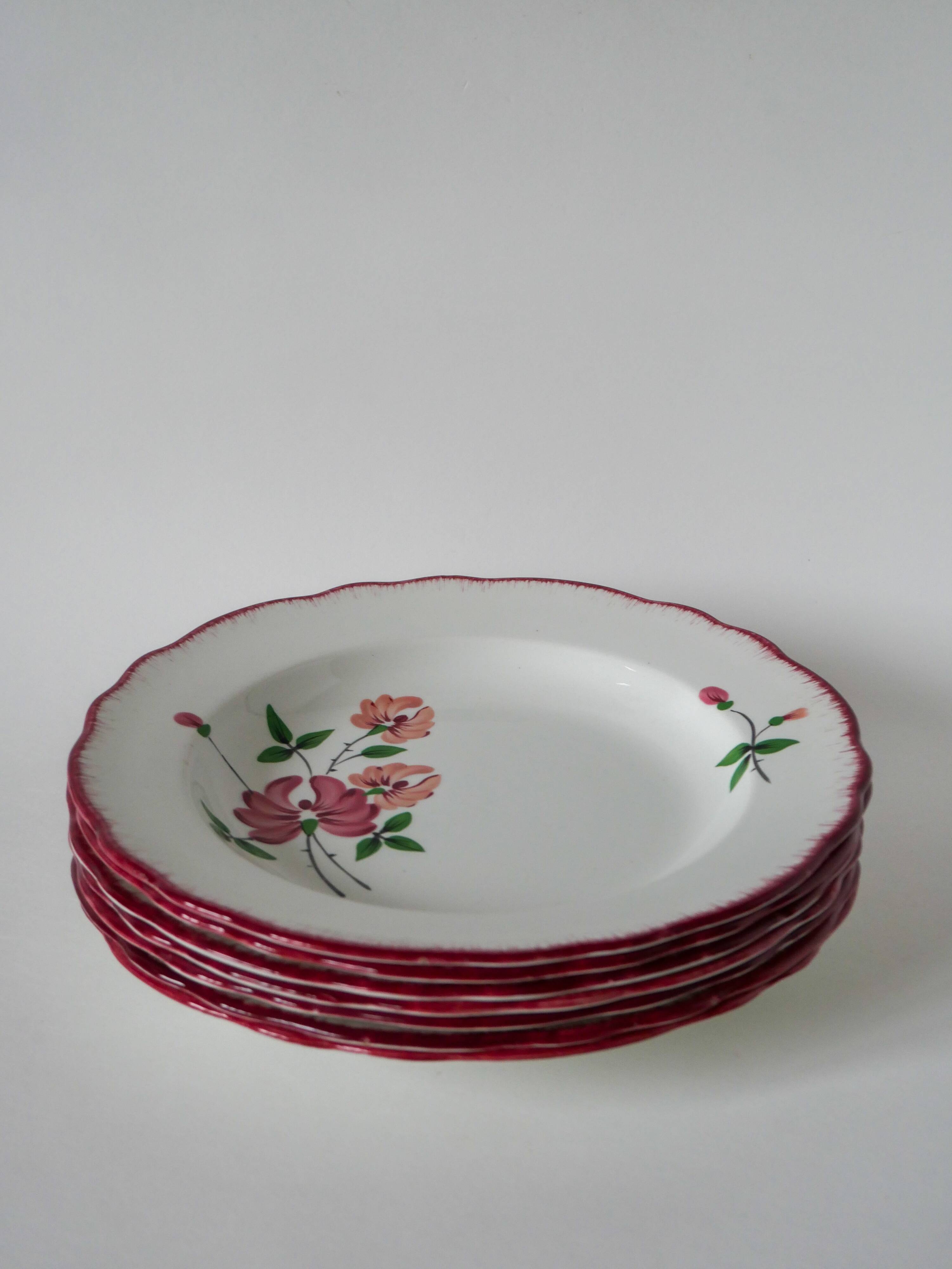 Set of 7 Salins soup plates with serrated edges with flowers 1950