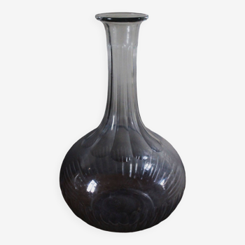 Glass carafe Round belly neck with fluting