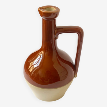 Sandstone pitcher Bardinet