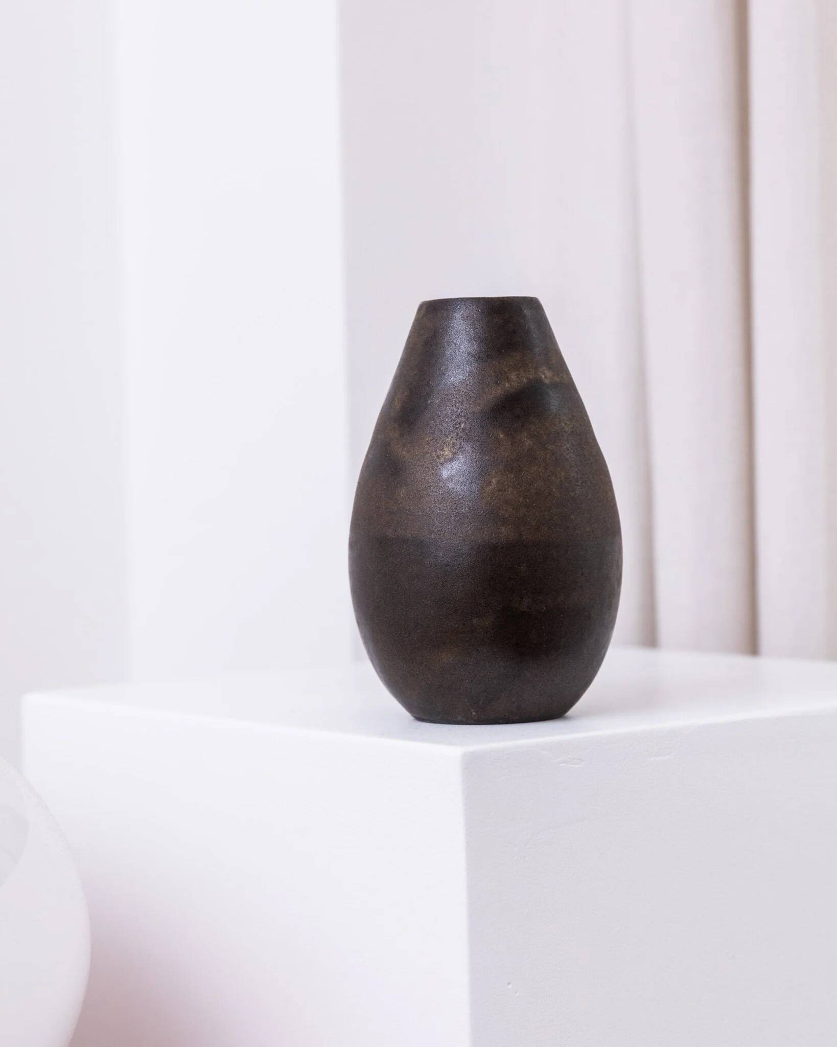 Dark brown ceramic Studio Keramik vase by Elisabeth Dunker, organic mid-century 1960s