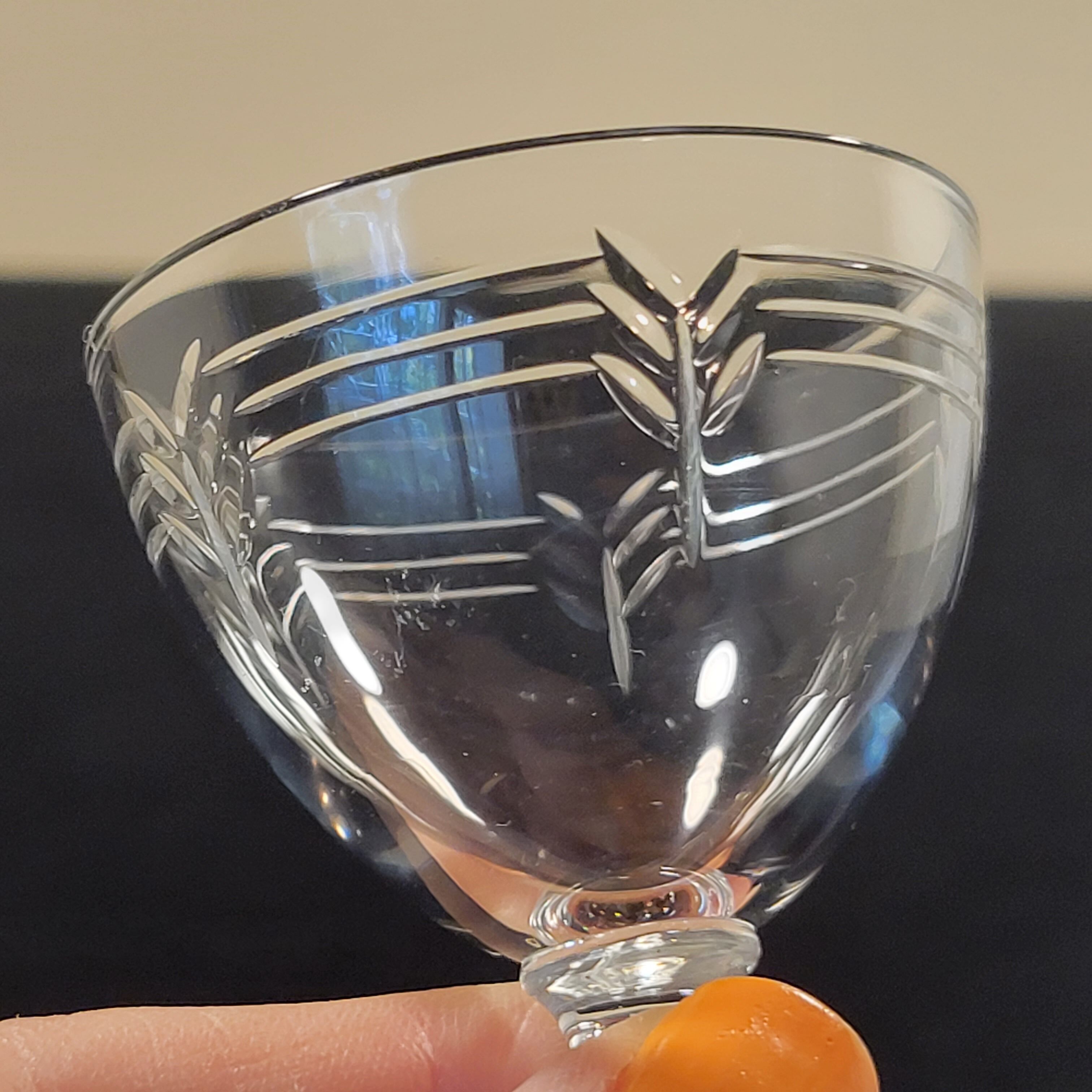 5 Old Small Liqueur Glasses In Engraved Baccarat Crystal