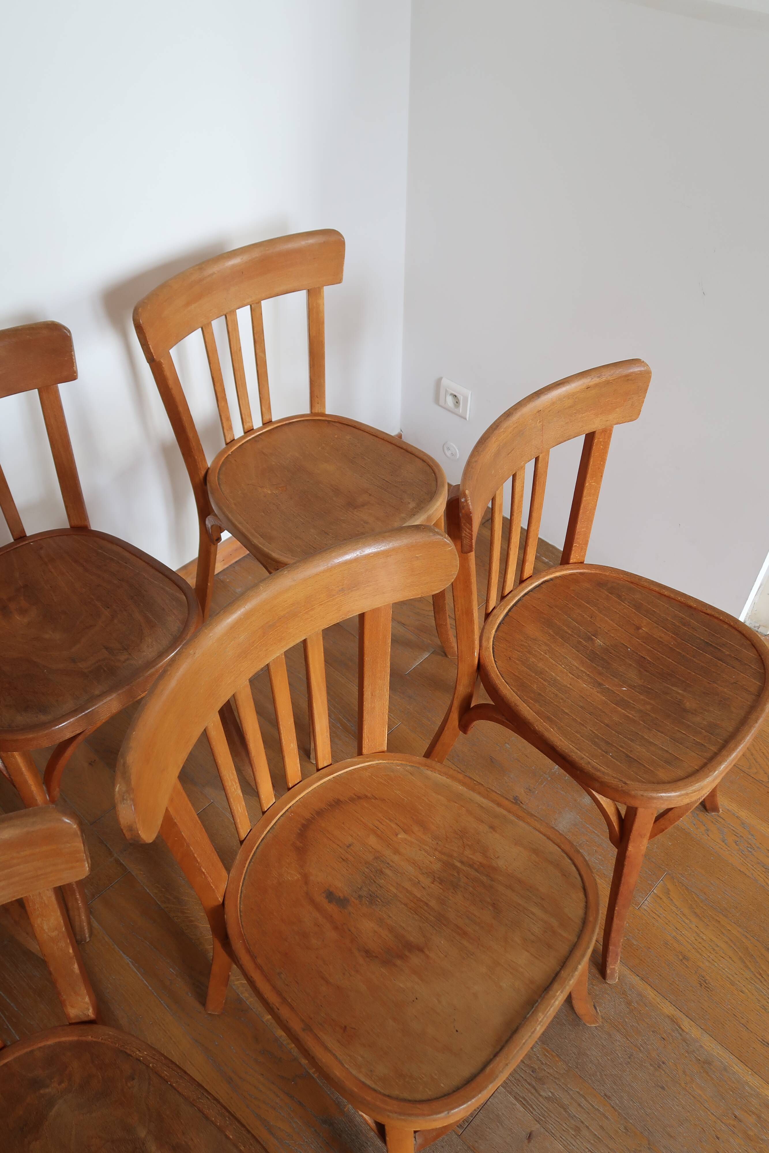 Set of 10 baumann bistro chairs