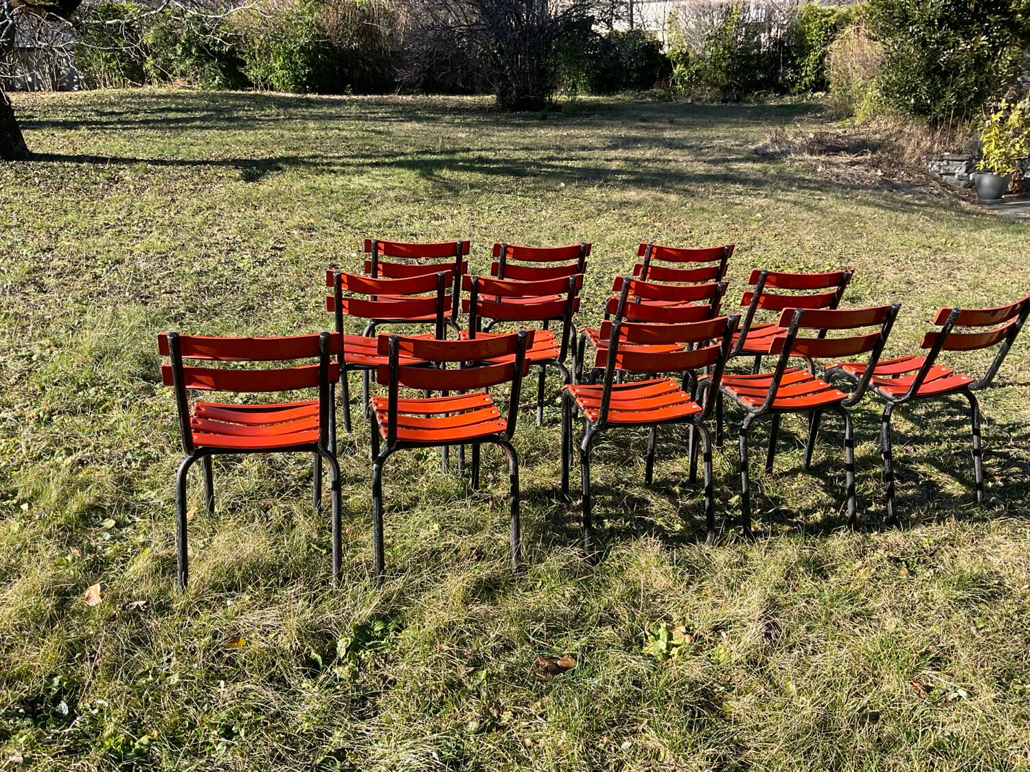 Set of 12 metal chairs