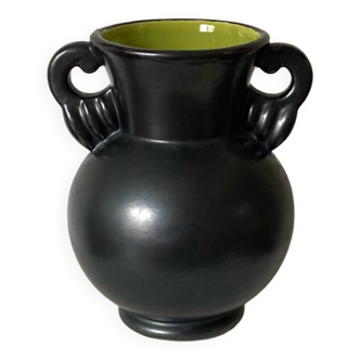 Amphora vase from the 60s