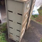 Lot of 2 clamshell furniture