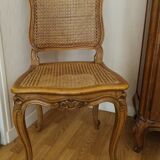 Lot de 8 chaises cannées en chêne massif style Louis XV