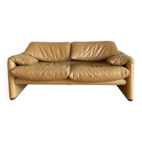 Cassina Maralunga sofa by Vico Magistretti