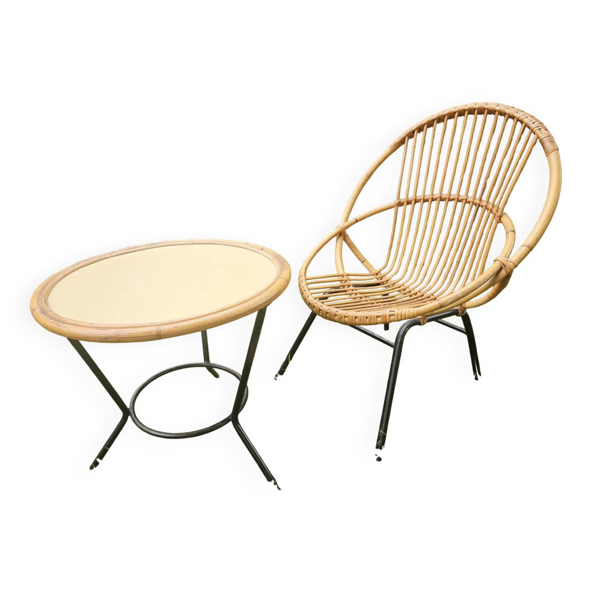 Vintage rattan armchair and coffee table attributed to Rohe Noordwolde