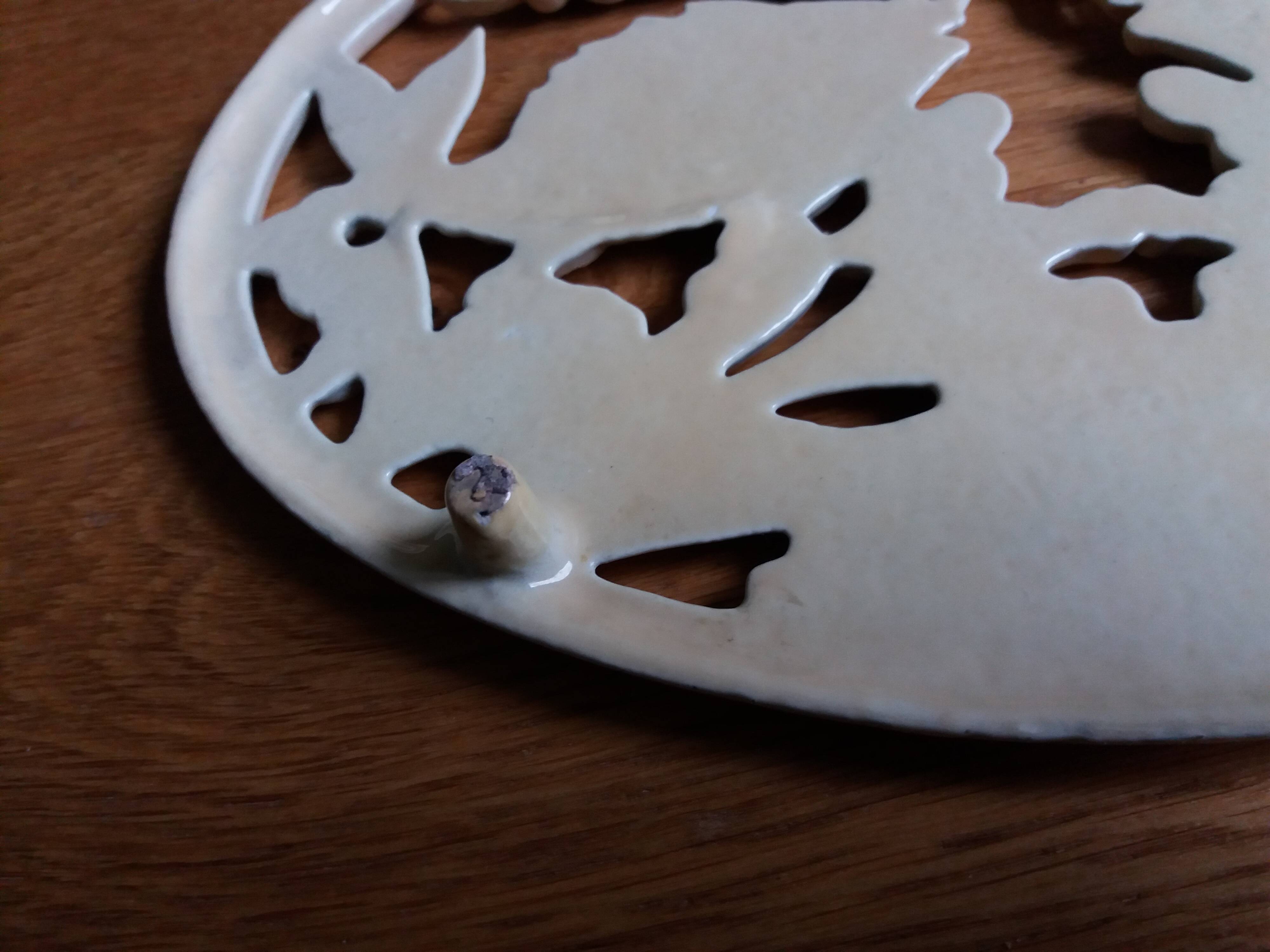 Cast iron fish trivet