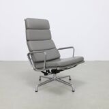 Soft Pad Chair EA 222 – Lounge by Charles and Ray Eames for Vitra