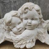 Décor en stuc figurant des anges