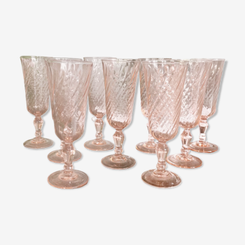 9 flûtes ou verre à champagne rose vintage Arcoroc Rosaline