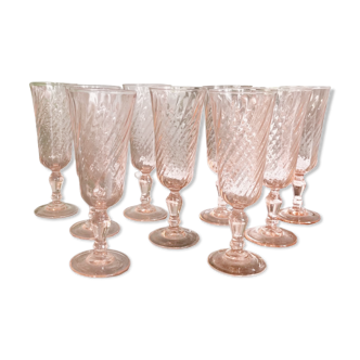 9 flûtes ou verre à champagne rose vintage Arcoroc Rosaline