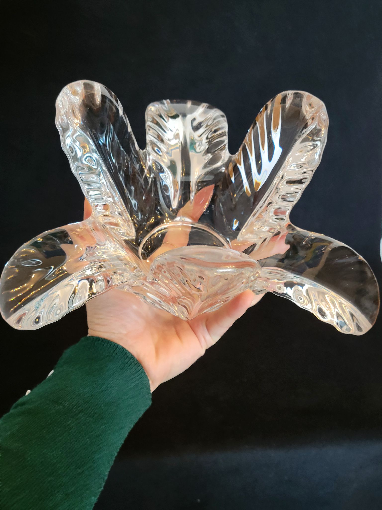 Vannes le Chatel coupe vide poche en cristal forme végétale années 50 - 60