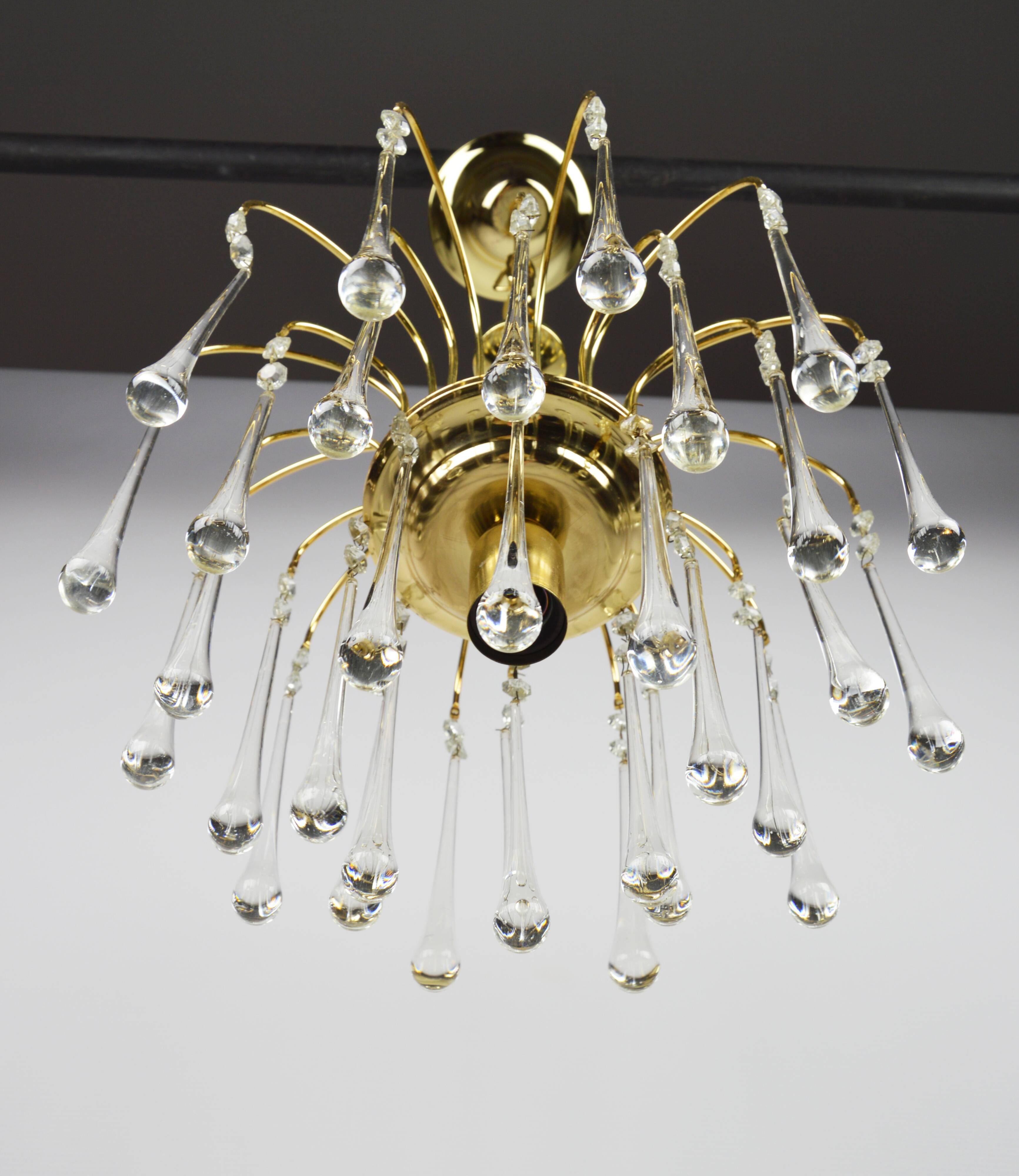 Lustre Orion, Autriche, années 1970