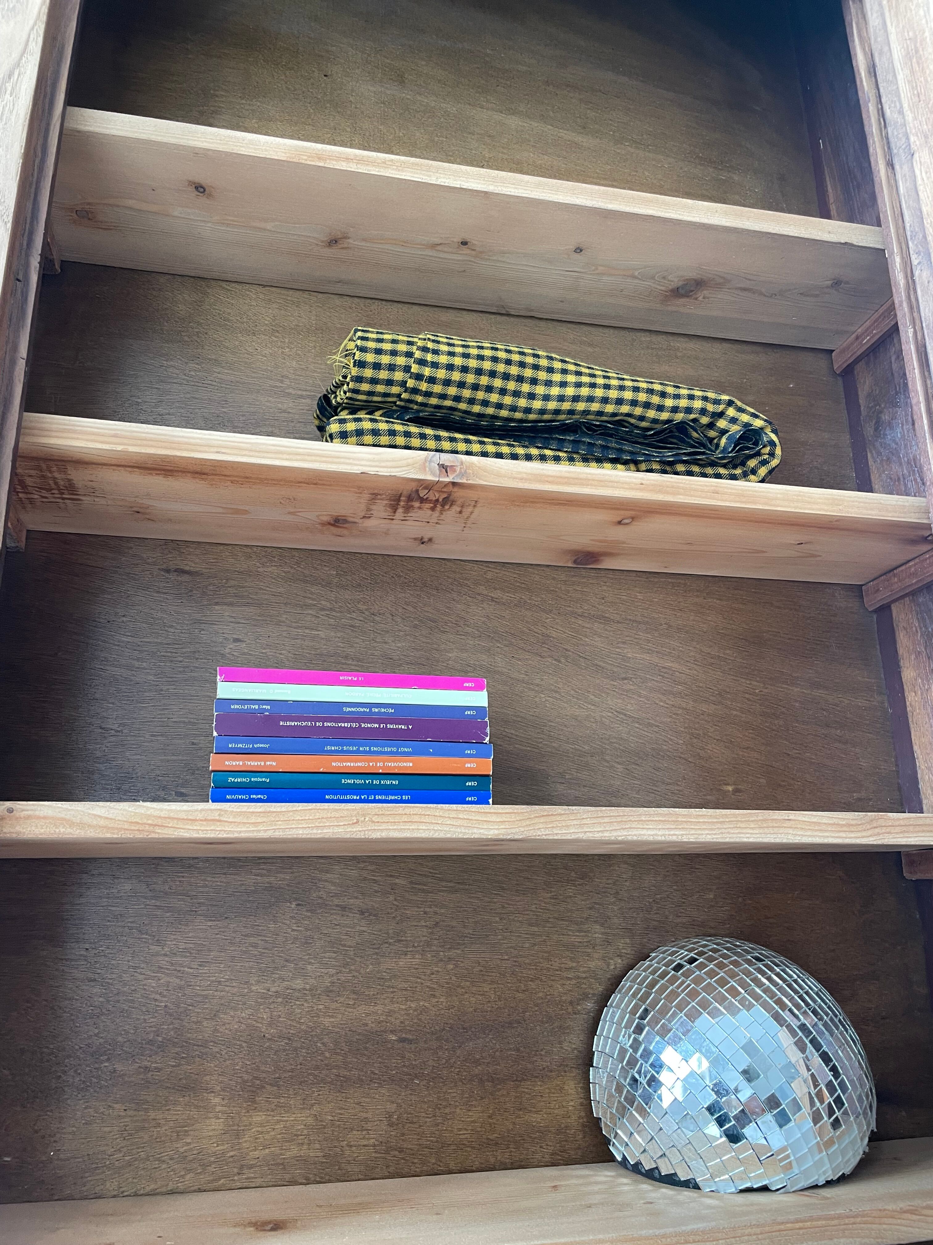 Oak showcase bookcase