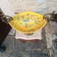 Grand centre de table - 46 cm - faïence jaune émaux polychromes - XXe