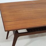 Teak metamorphic table