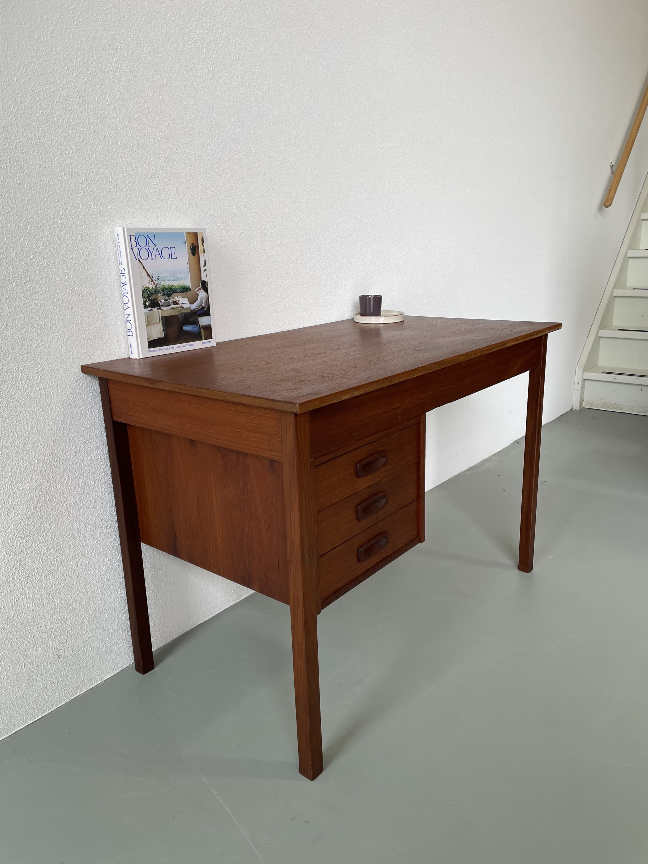 Small danish desk
