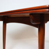 Table à manger extensible par Hans J. Wegner et fabriqué par Andreas Tuck