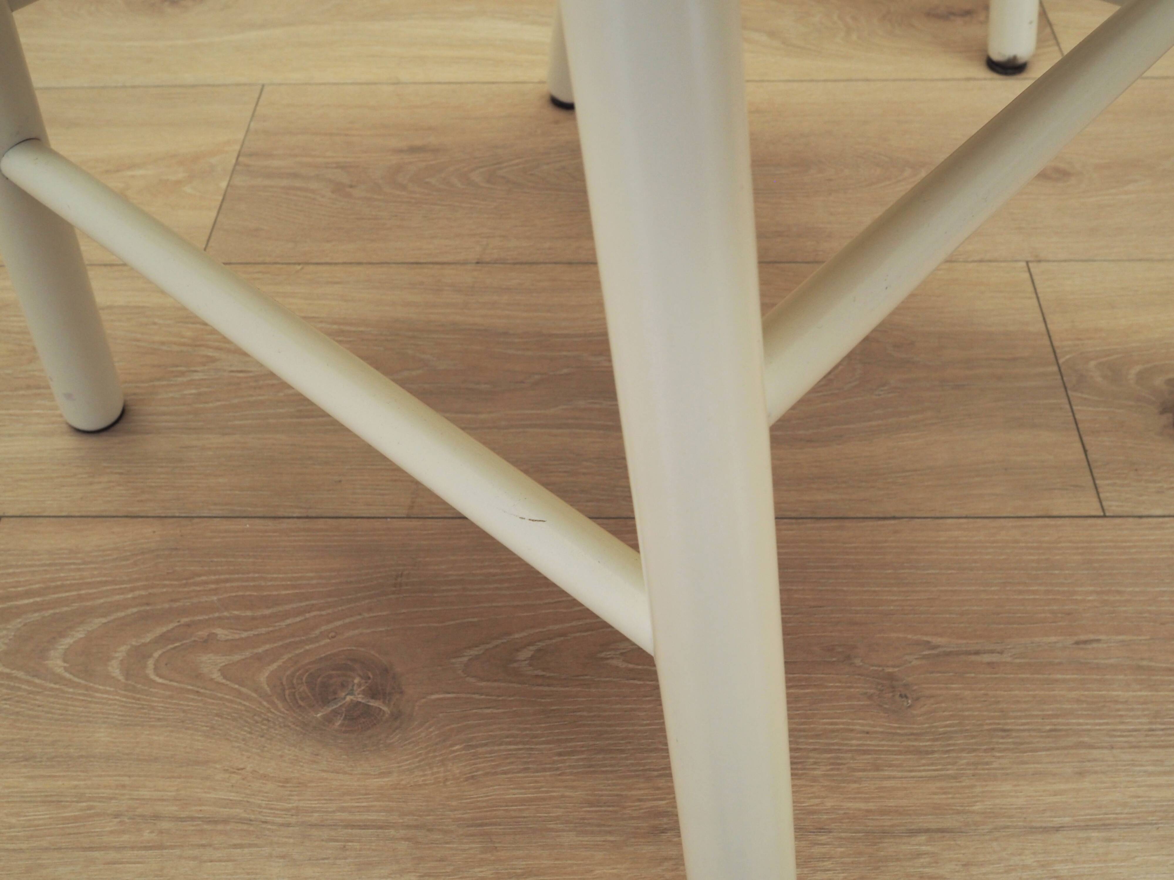 Set of four beech chairs, Italian design, 1970s, production: Italy