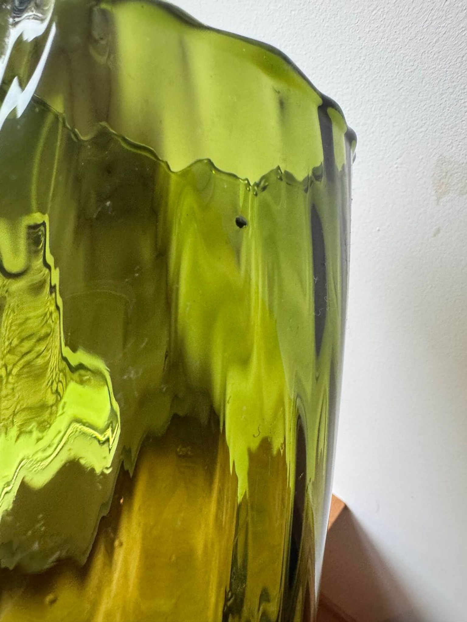 Vase en verre soufflé, Italie années 70/80