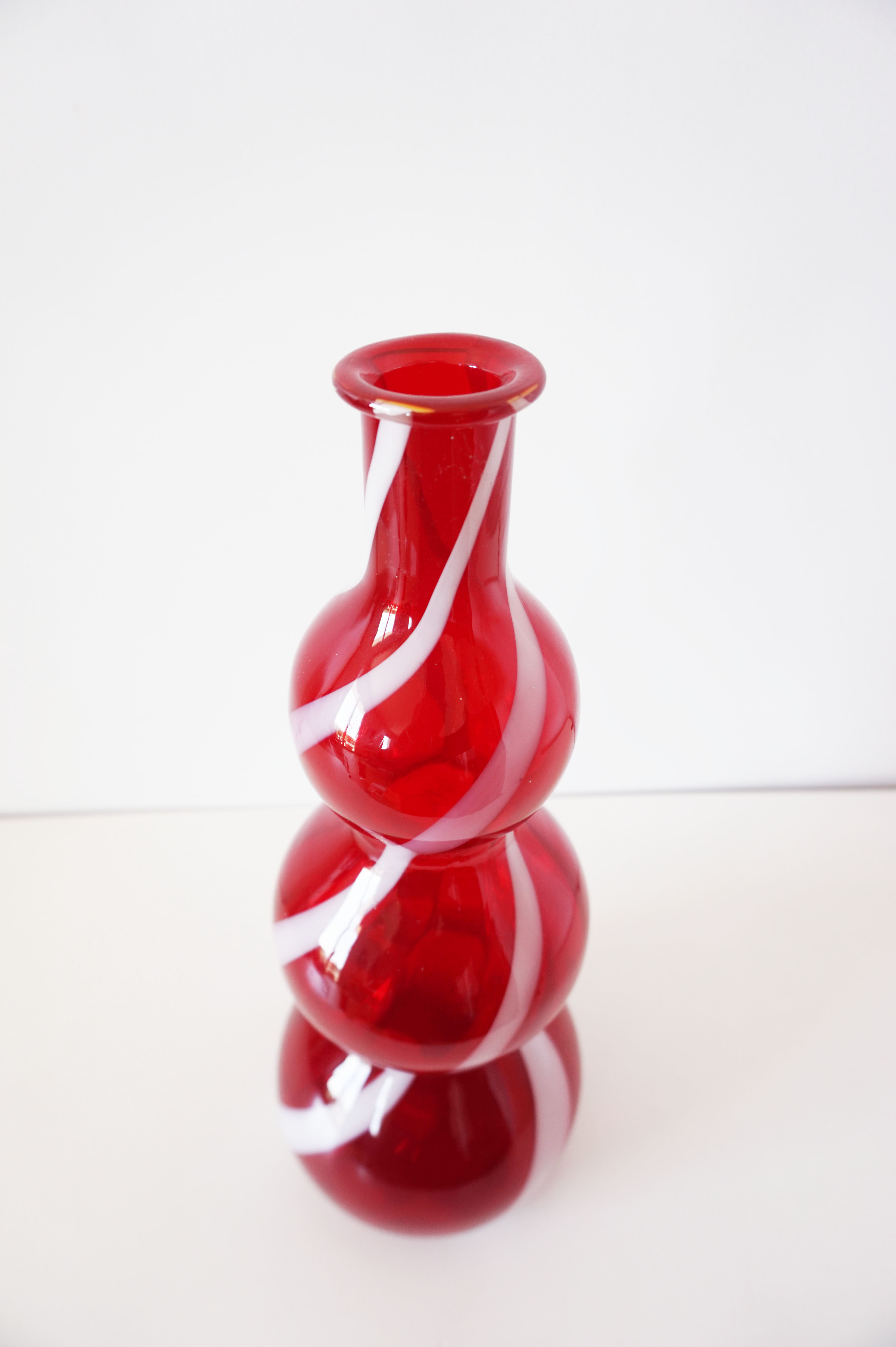 Carafe italienne verre soufflé rouge empoli