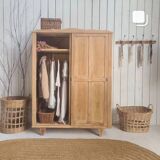 Armoire parisienne