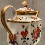 Selfish porcelain teapot Old Paris floral decoration polychrome and gold nineteenth
