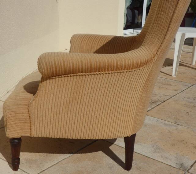 Old bergère upholstered in beige velvet – Firm back and seat