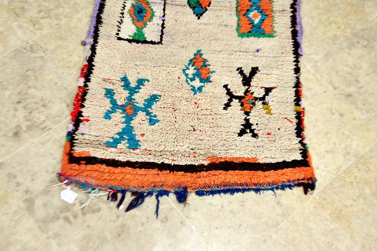 Moroccan Berber rug Boujaad vintage hallway 225 x 67 cm