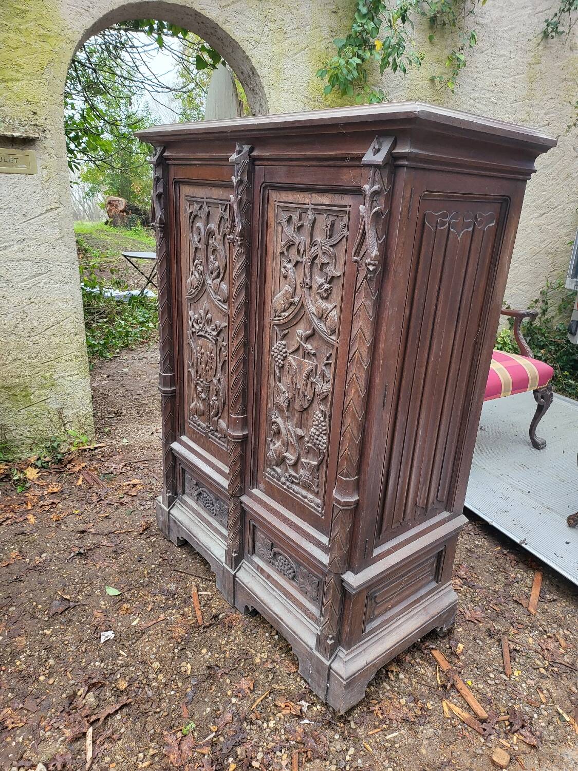 Large buffet / carved oak wardrobe – Neo-Gothic decor –