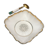 Plat en porcelaine de Limoges