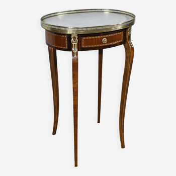Table de salon en acajou, style Louis XVI – début XXème
