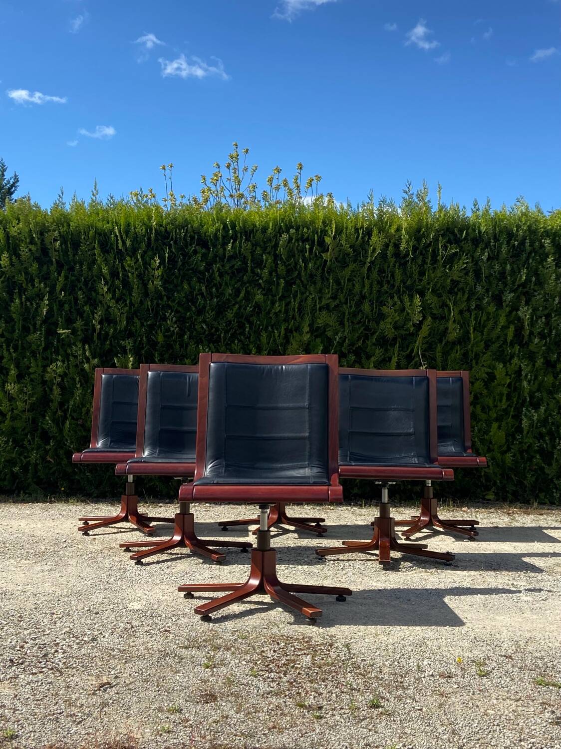 Vintage armchair in wood and black leather Cofemo (6 available)